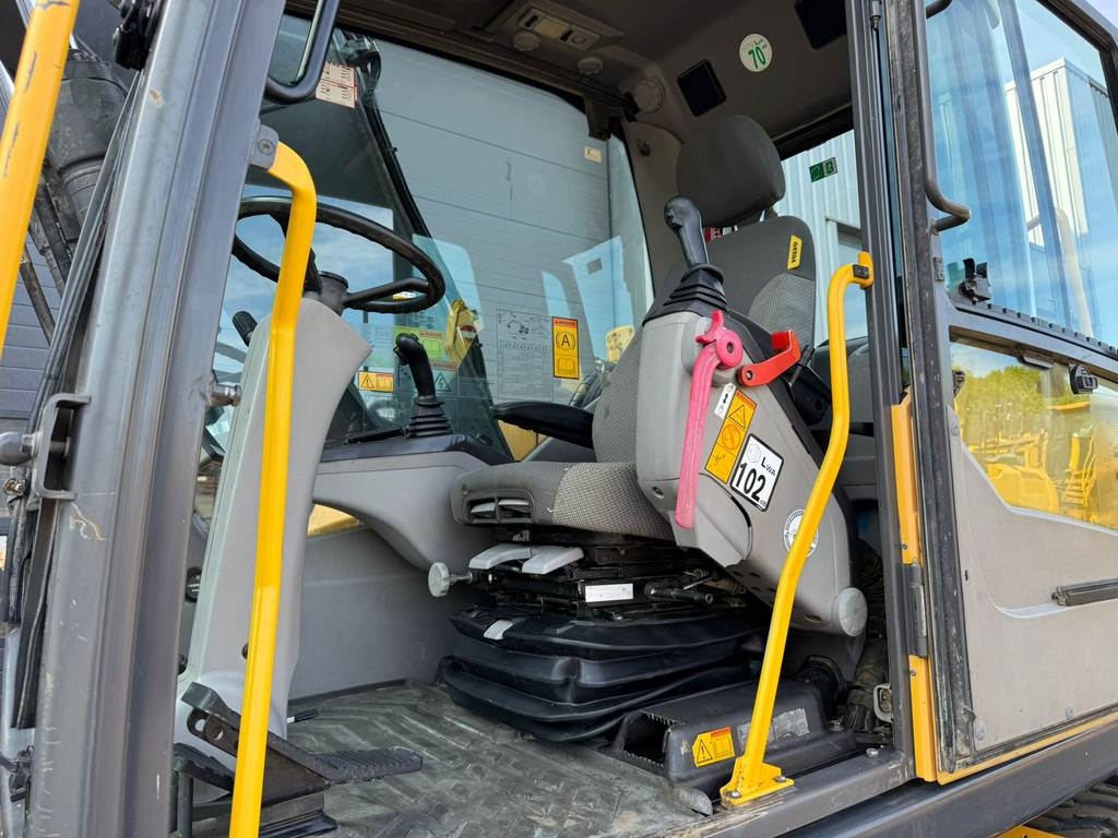 Volvo EW180C