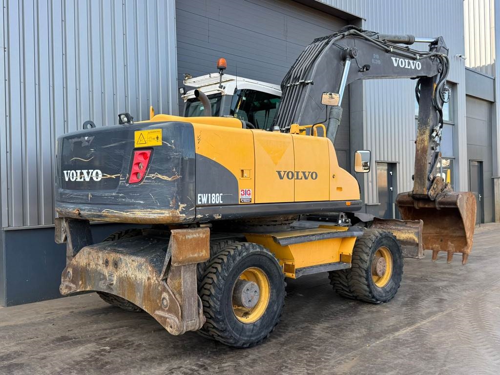 Volvo EW180C