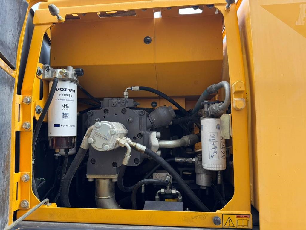 Volvo EW180C