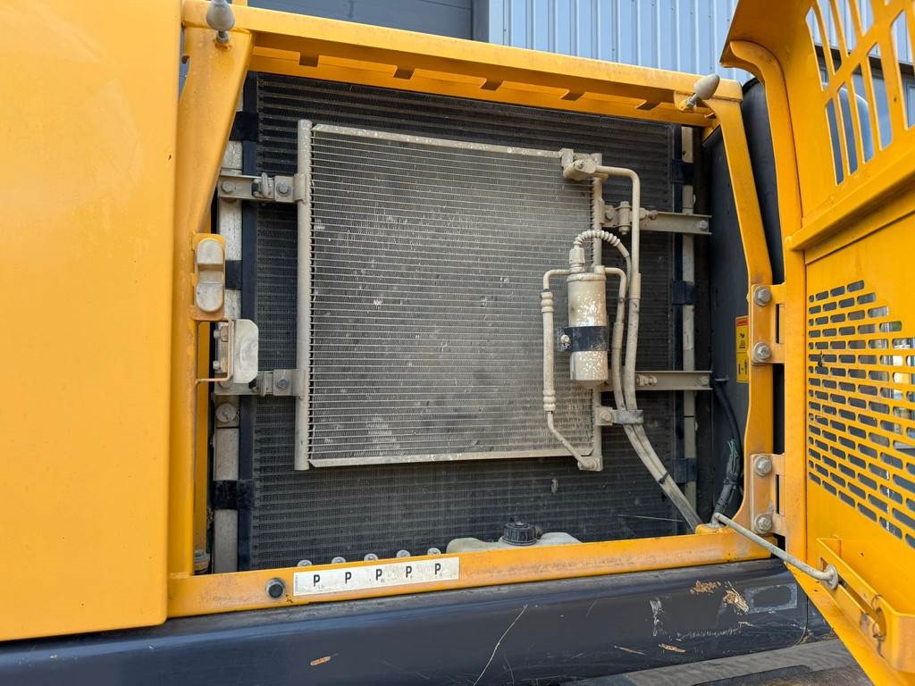 Volvo EW180C