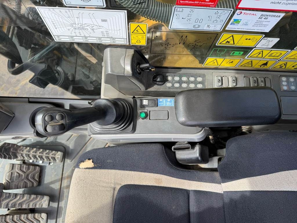 CAT 323EL