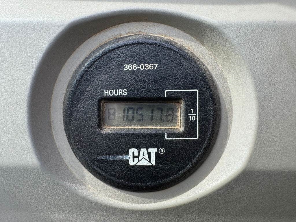 CAT 323EL