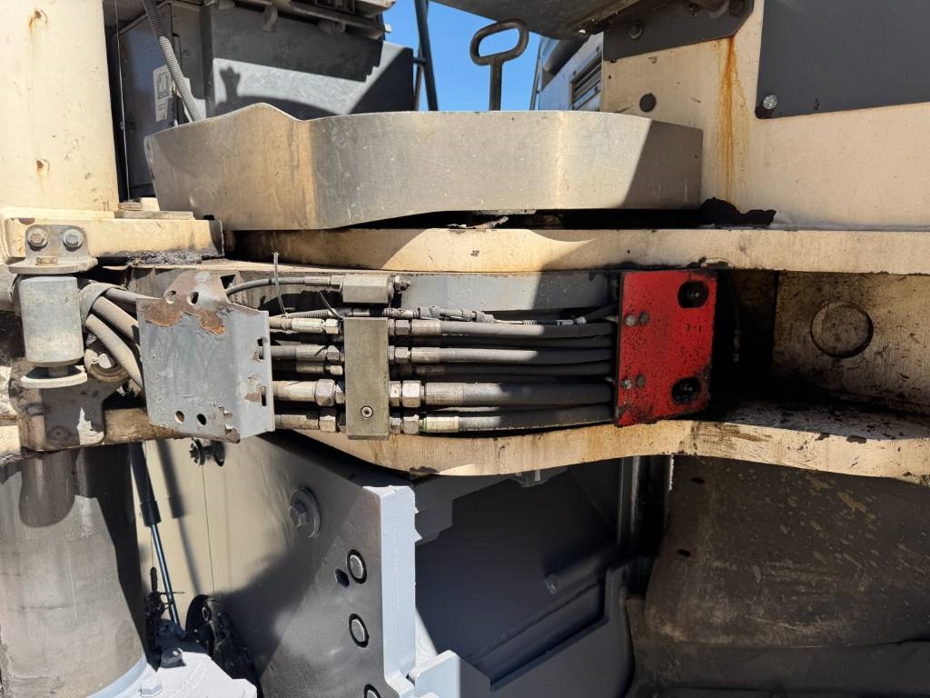 Wirtgen W 100 FI