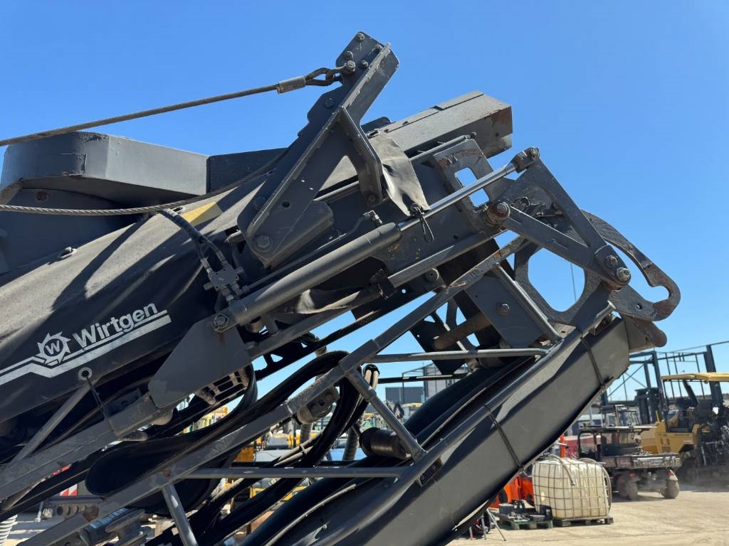 Wirtgen W 100 FI