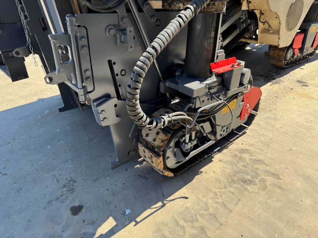 Wirtgen W 100 FI
