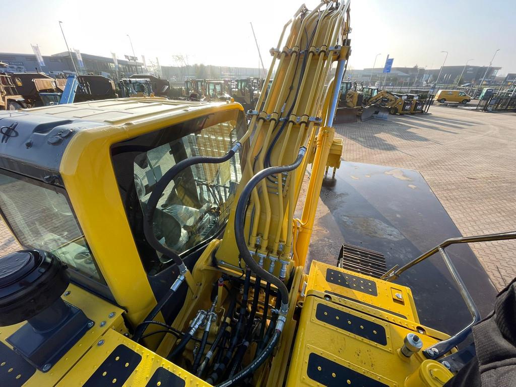 Komatsu PC210LC-10MO