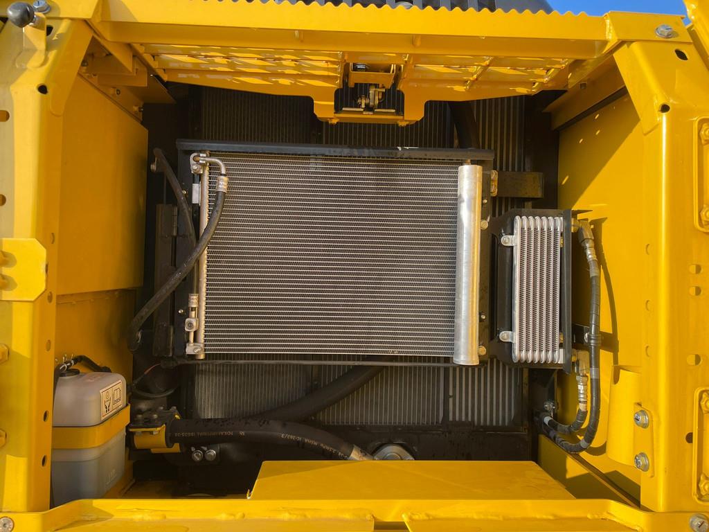 Komatsu PC210LC-10MO