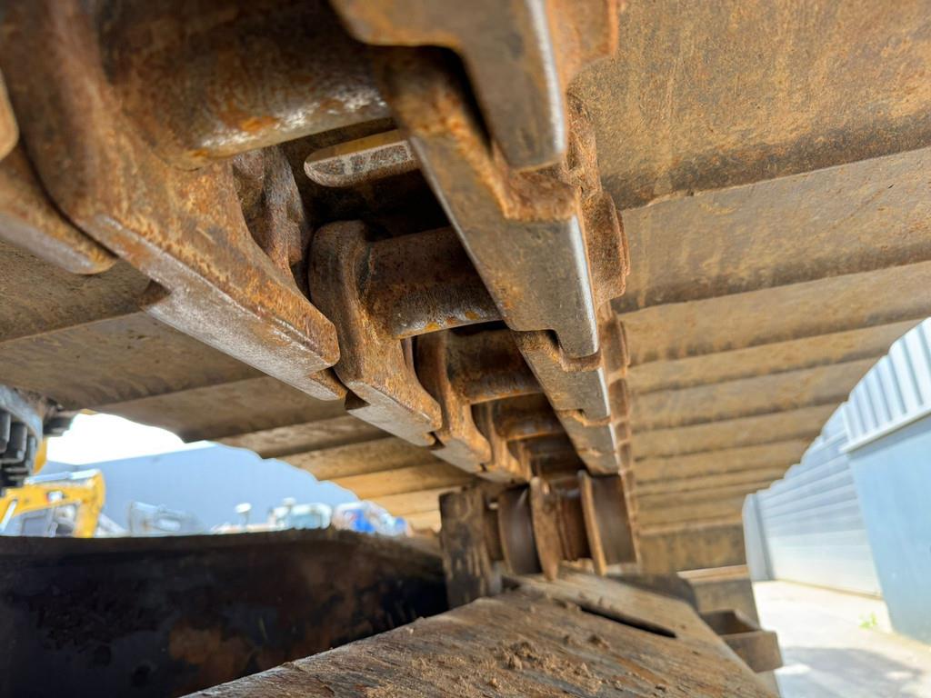 2018 Caterpillar 323-48354683