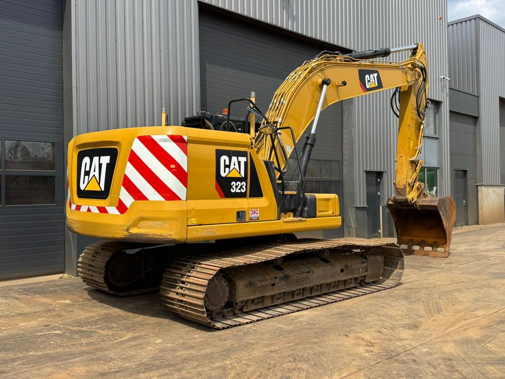 2018 Caterpillar 323-48354650