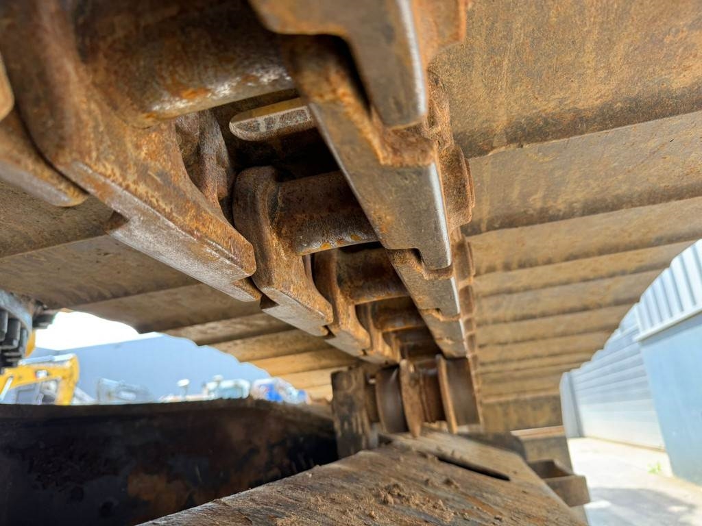 CAT 323