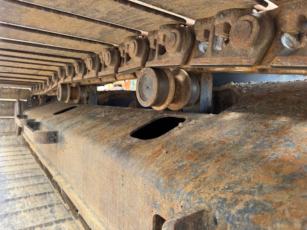 CAT 323
