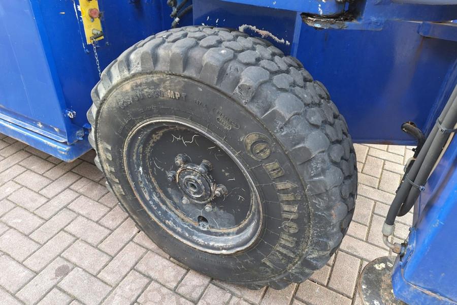 Liftlux SL205-25D4WDS/P Diesel, 4x4 Drive, Hydraulic Deck