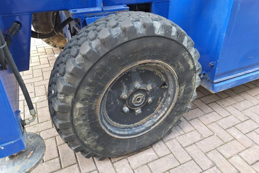 Liftlux SL205-25D4WDS/P Diesel, 4x4 Drive, Hydraulic Deck