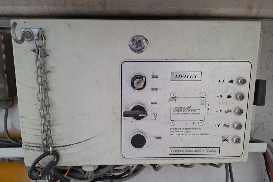 Liftlux SL205-25D4WDS/P Diesel, 4x4 Drive, Hydraulic Deck