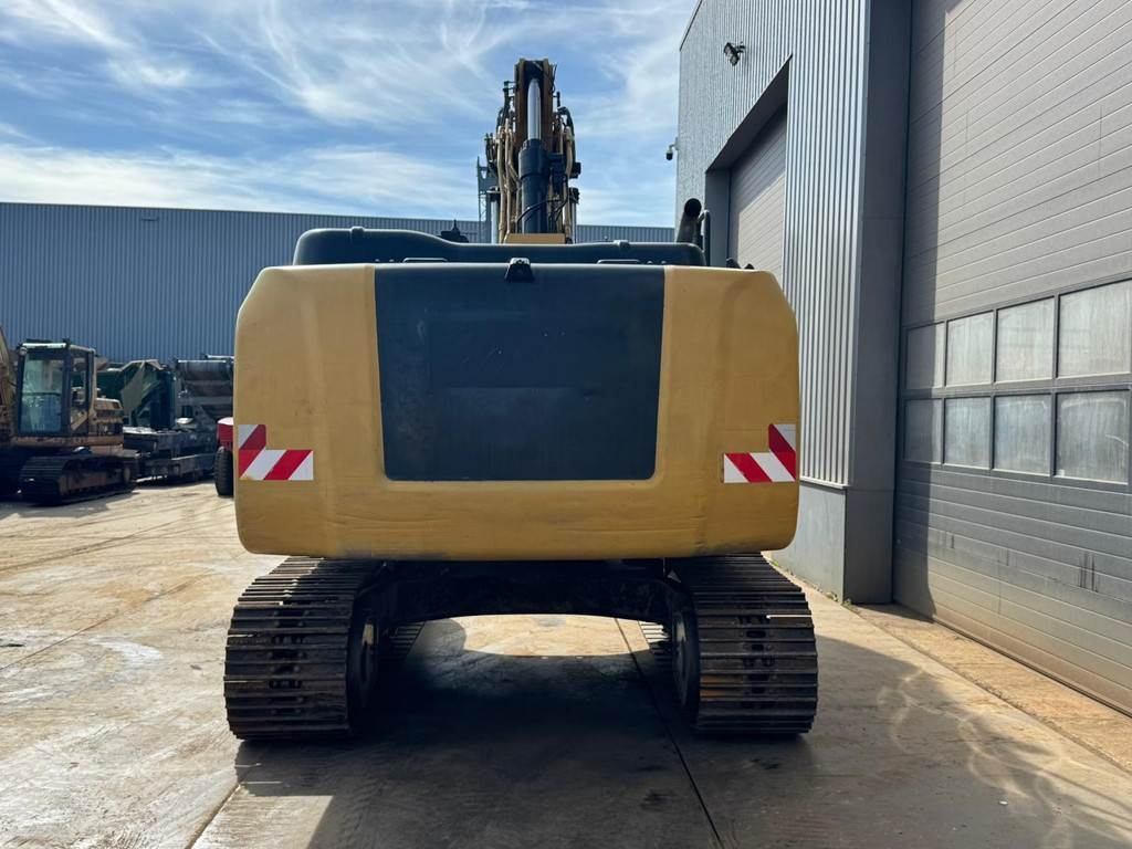 CAT 323EL