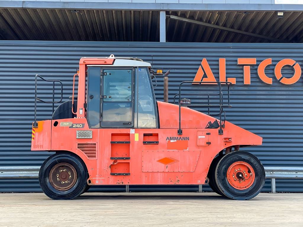 Ammann AP 240
