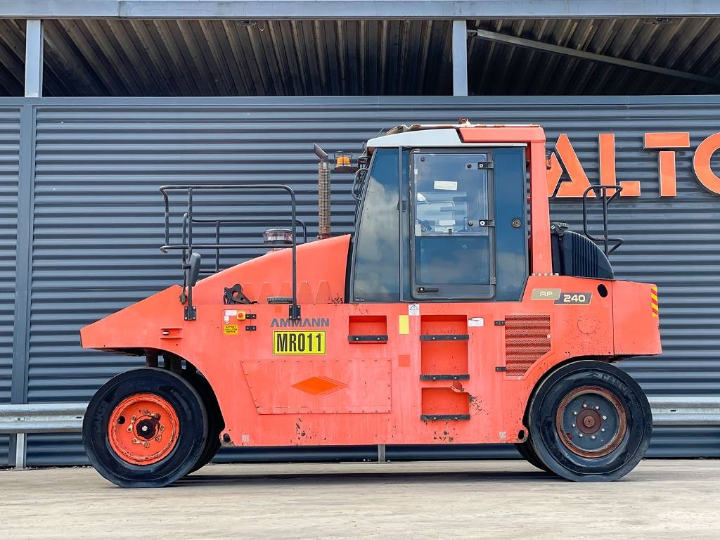 Ammann AP 240