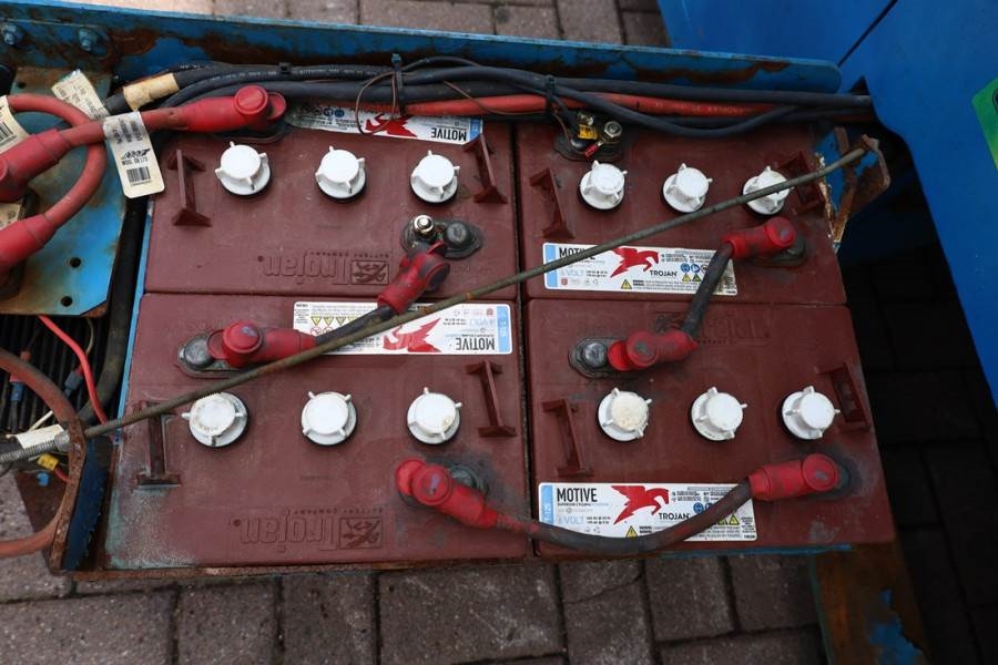 Genie GS3246 Electric, Working Height 11.75 m, 318kg Cap