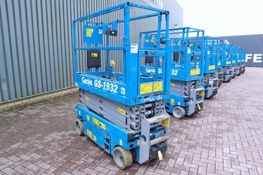 Genie GS1932 Electric, Working Height 7.8 m, 227kg Capac