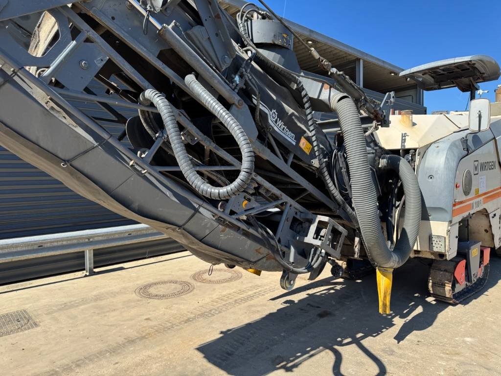 Wirtgen W 100 FI