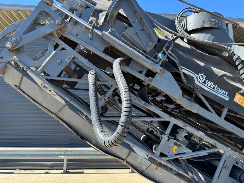 Wirtgen W 100 FI