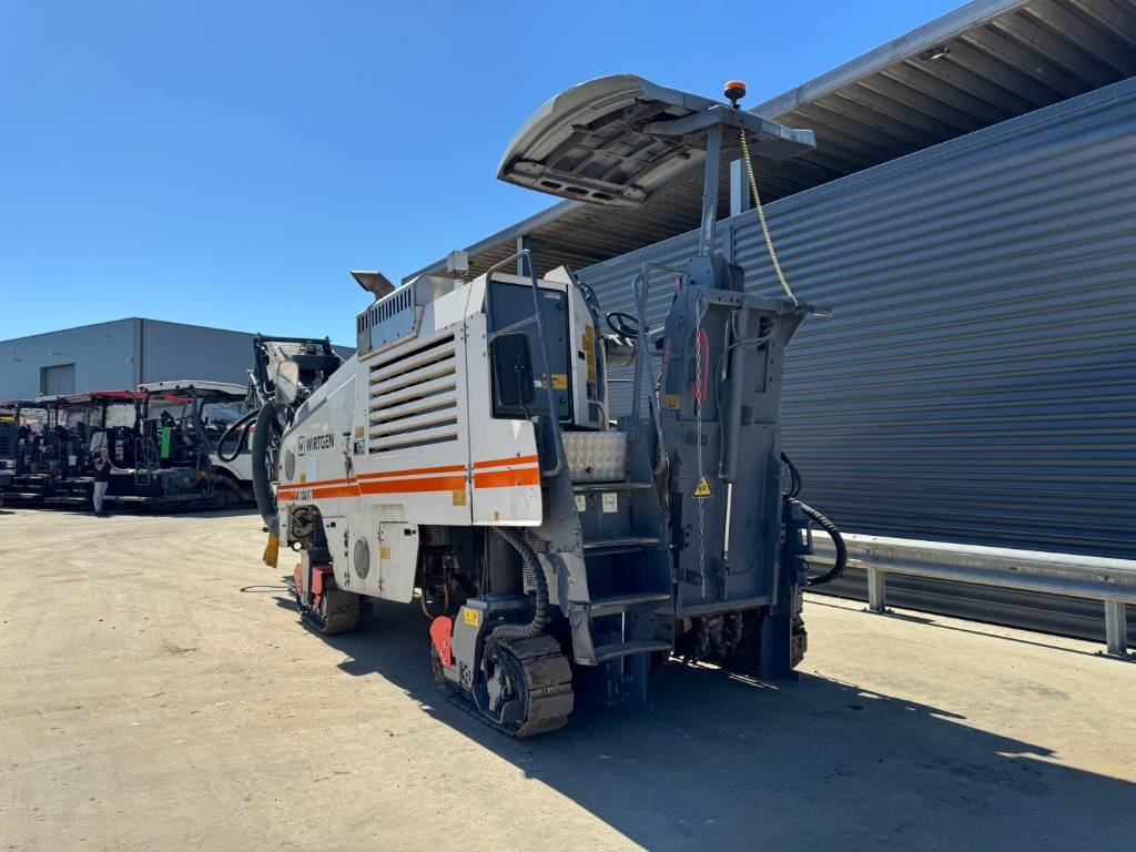 Wirtgen W 100 FI