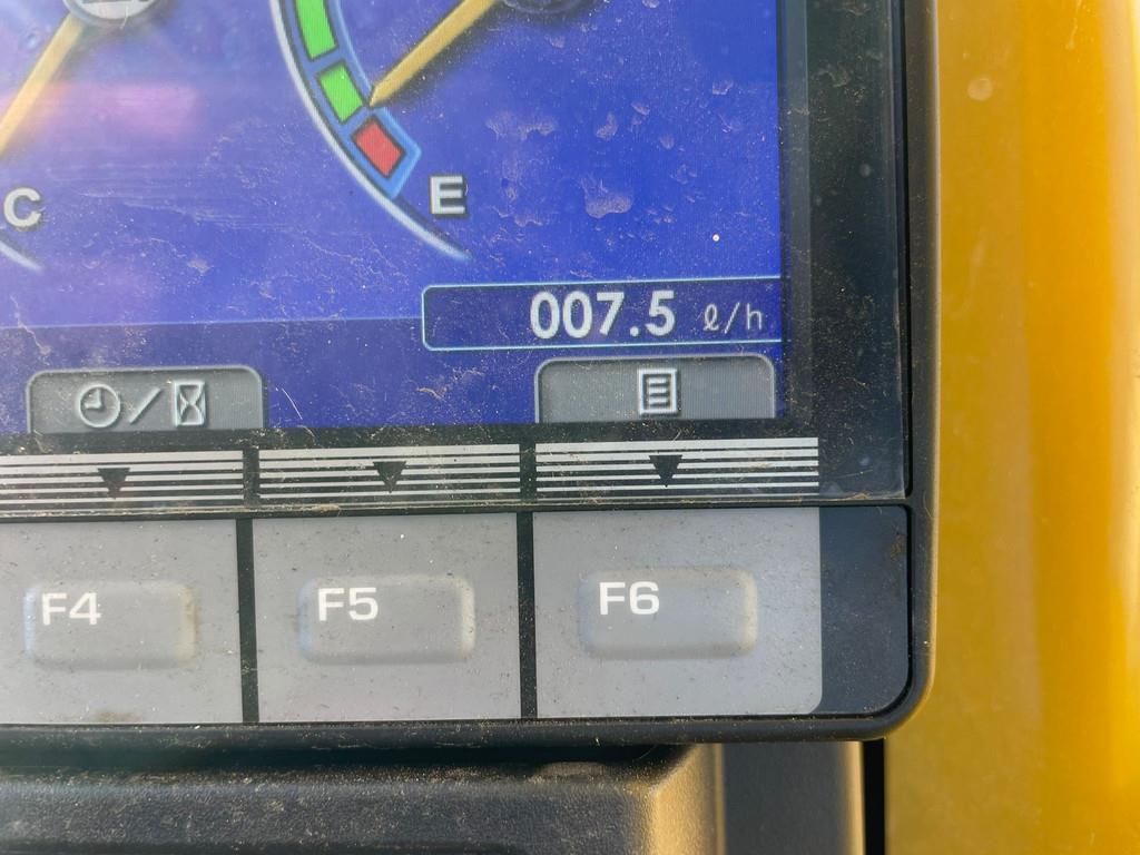 Komatsu PC210LC-10MO