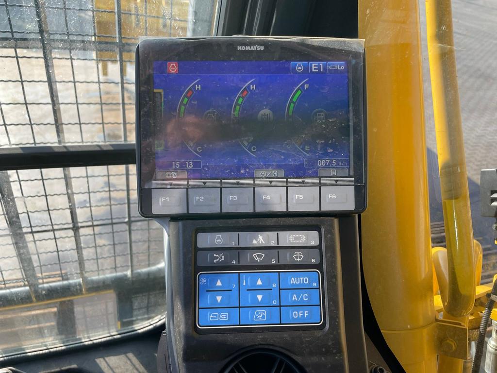 Komatsu PC210LC-10MO