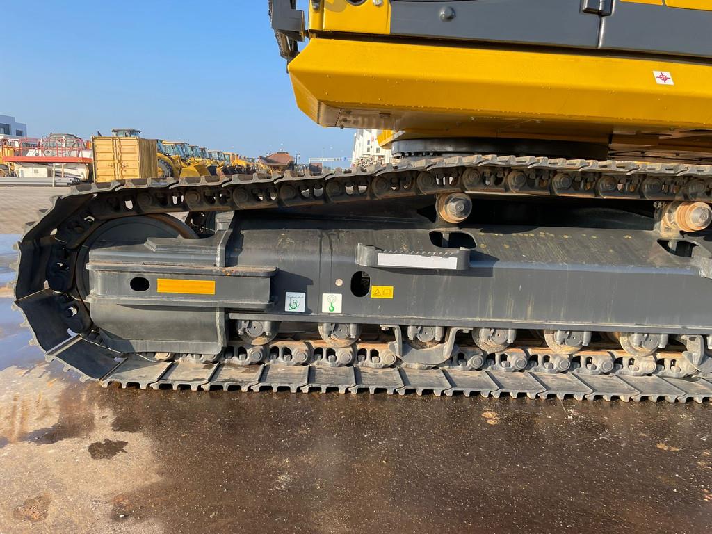 Komatsu PC210LC-10MO