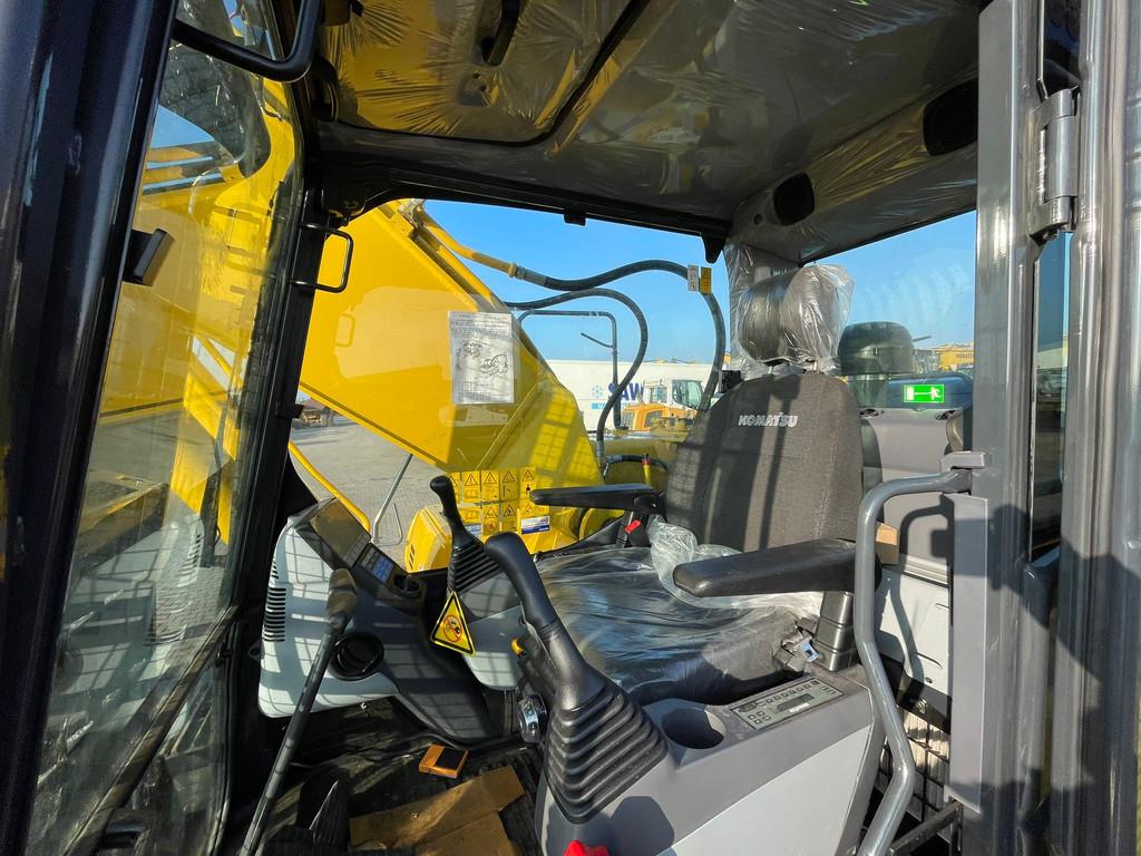 Komatsu PC210LC-10MO