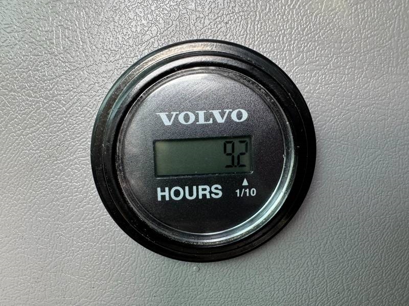 Volvo EC220D - NEW / UNUSED / 2025 Model