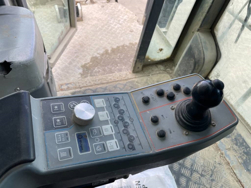Wirtgen WR 2401