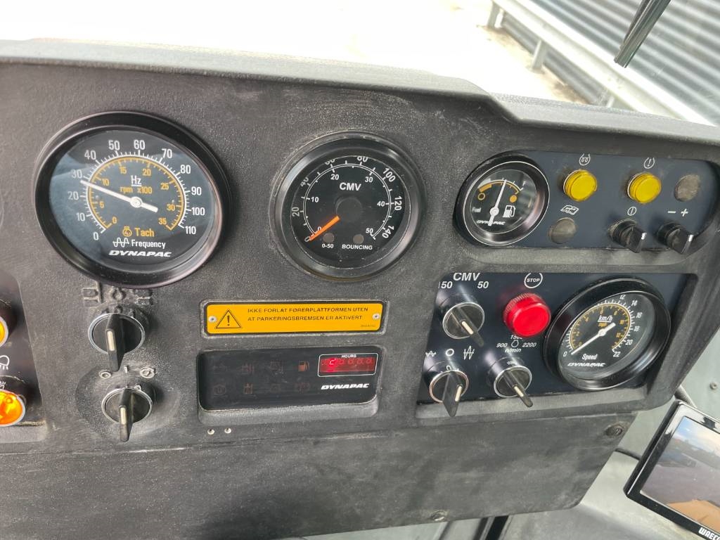 Dynapac CA512D