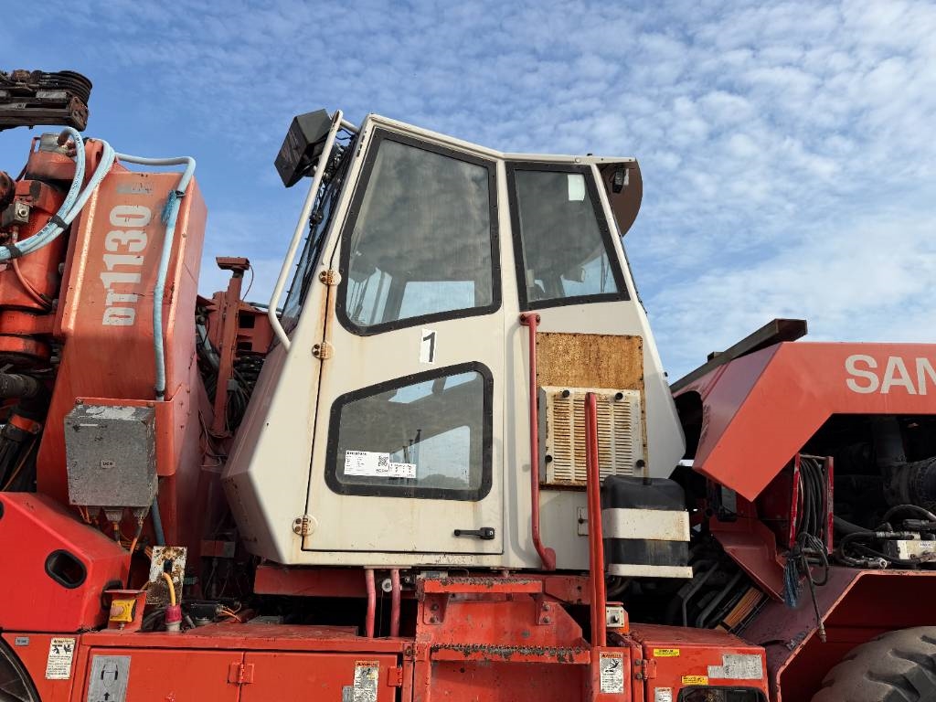 Sandvik DT1130-SC - 3x TB150 Drill Boom + Basket Boom