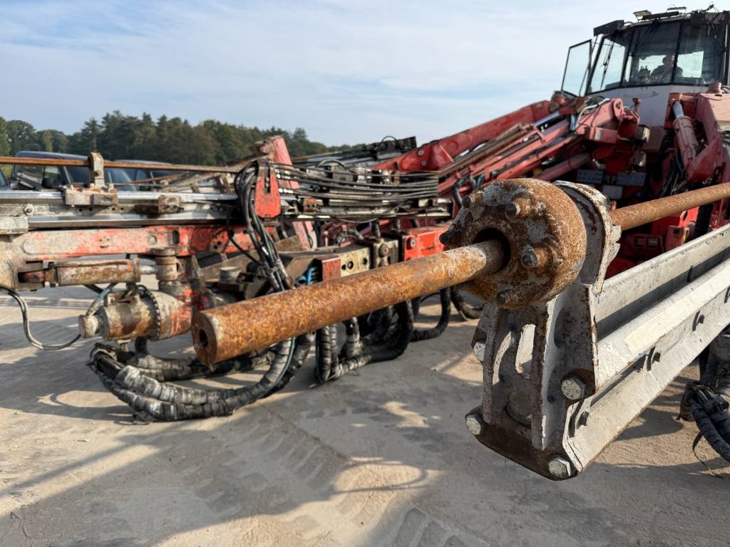Sandvik DT1130-SC - 3x TB150 Drill Boom + Basket Boom