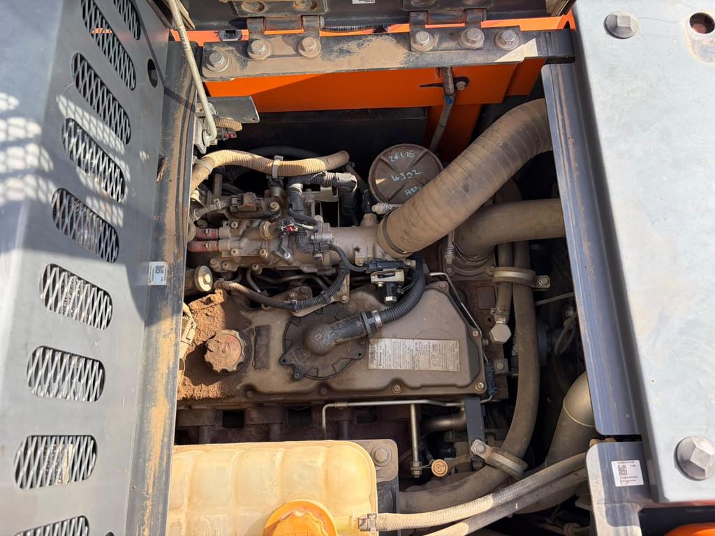 2020 دووسان DX140LCR-5-47499282