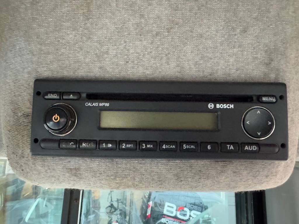 Volvo G970 - 4.27 Meter Blade / EPA Certified