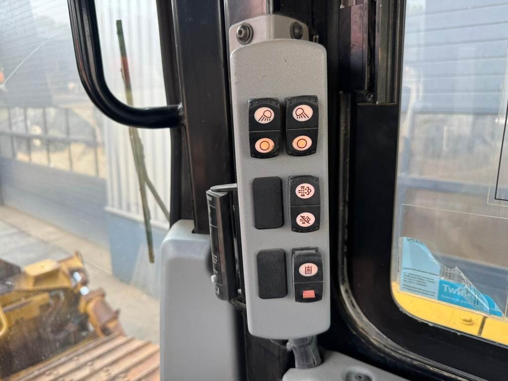 CAT D6T LGP