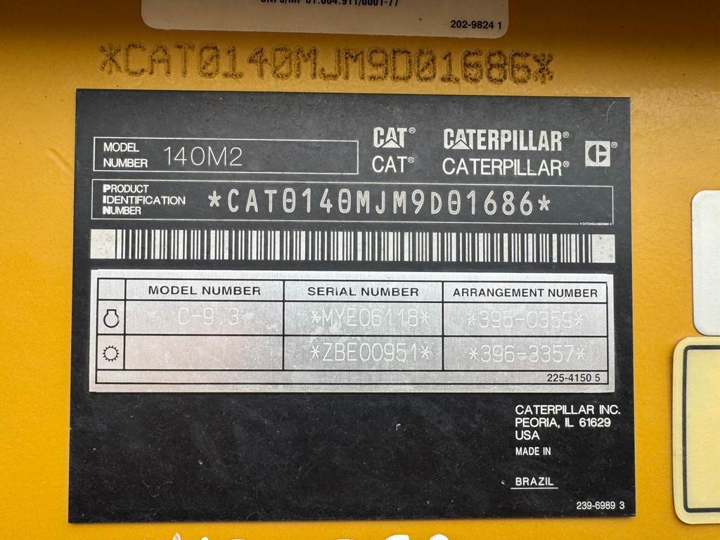 CAT 140M2