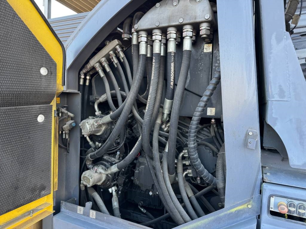Bomag BMF 2500 S