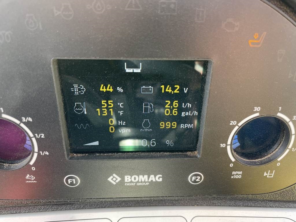 Bomag BW 213 D-5