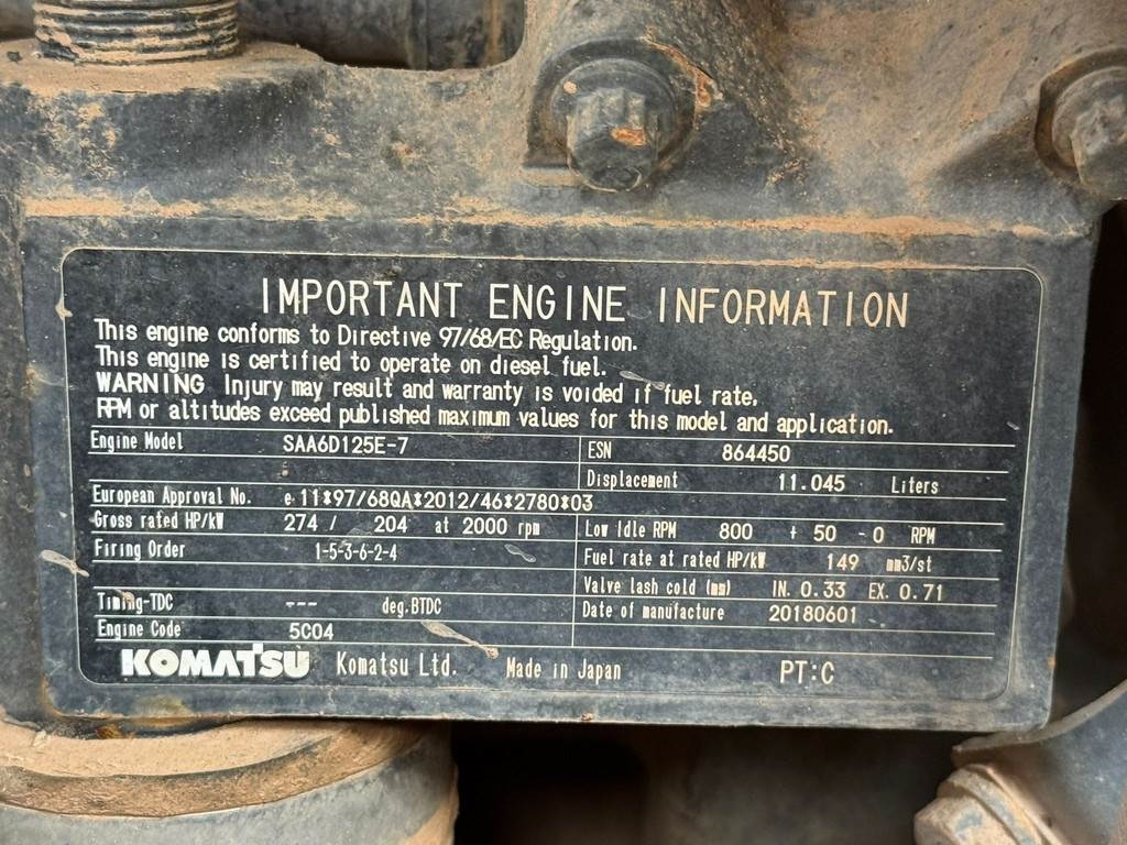 Komatsu WA470-8