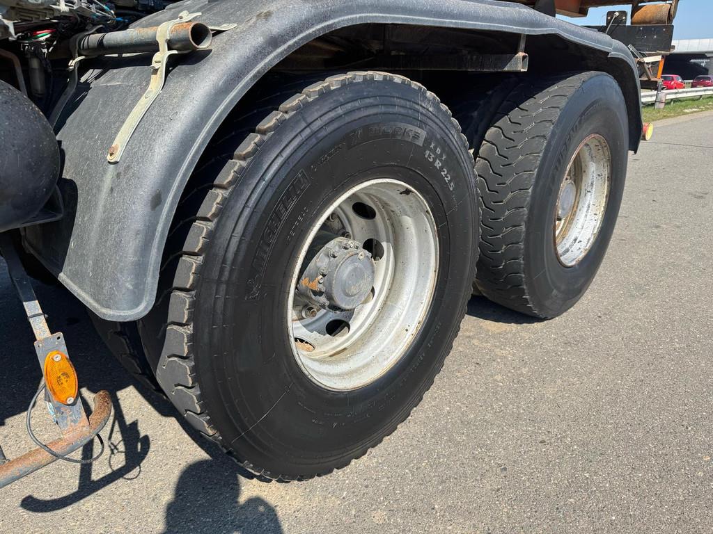 Renault Kerax 410 8x4 Full steel - Manual - Euro 4 - Big a