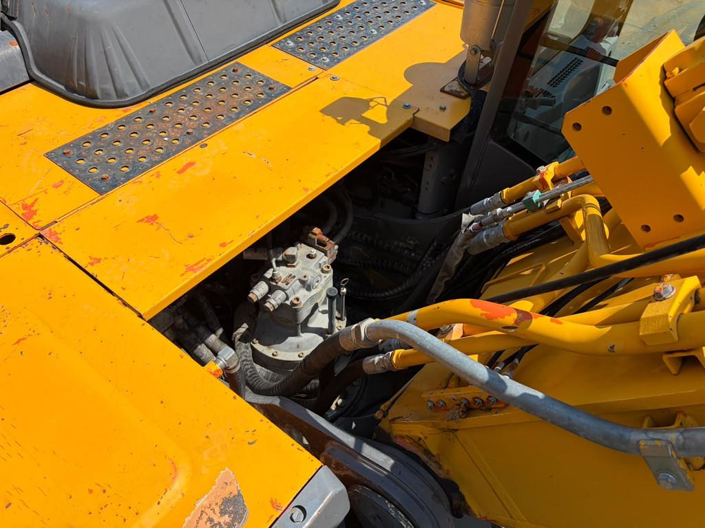 2011 Hitachi ZX350LCN-3-48165410