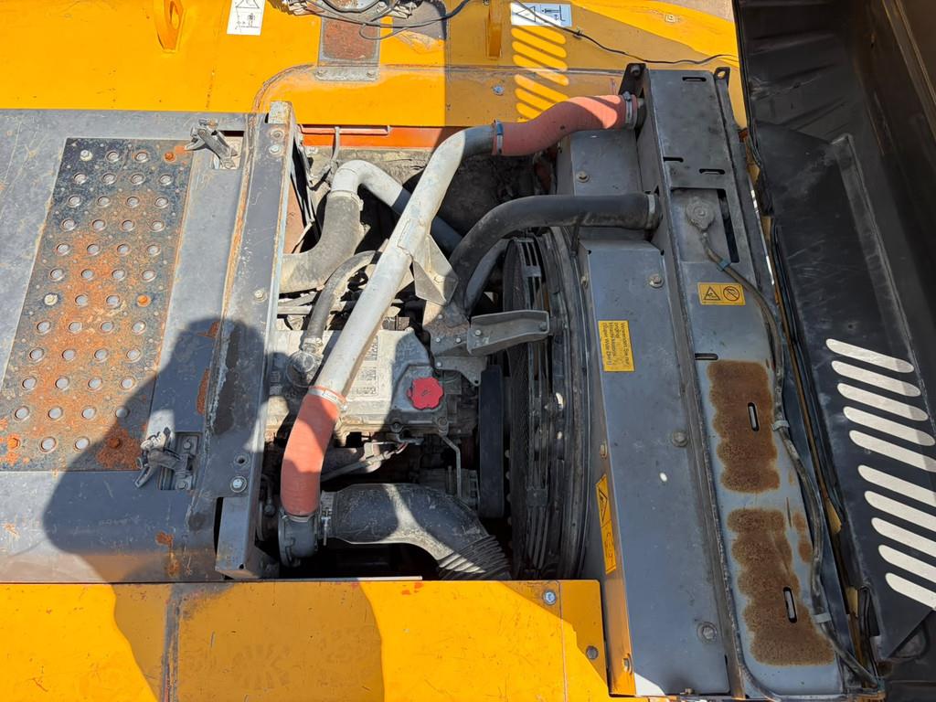 2011 Hitachi ZX350LCN-3-48165411