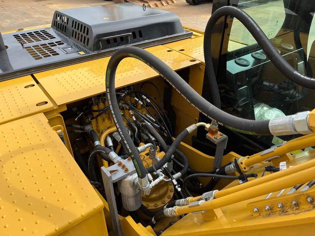 CAT 320D3 GC