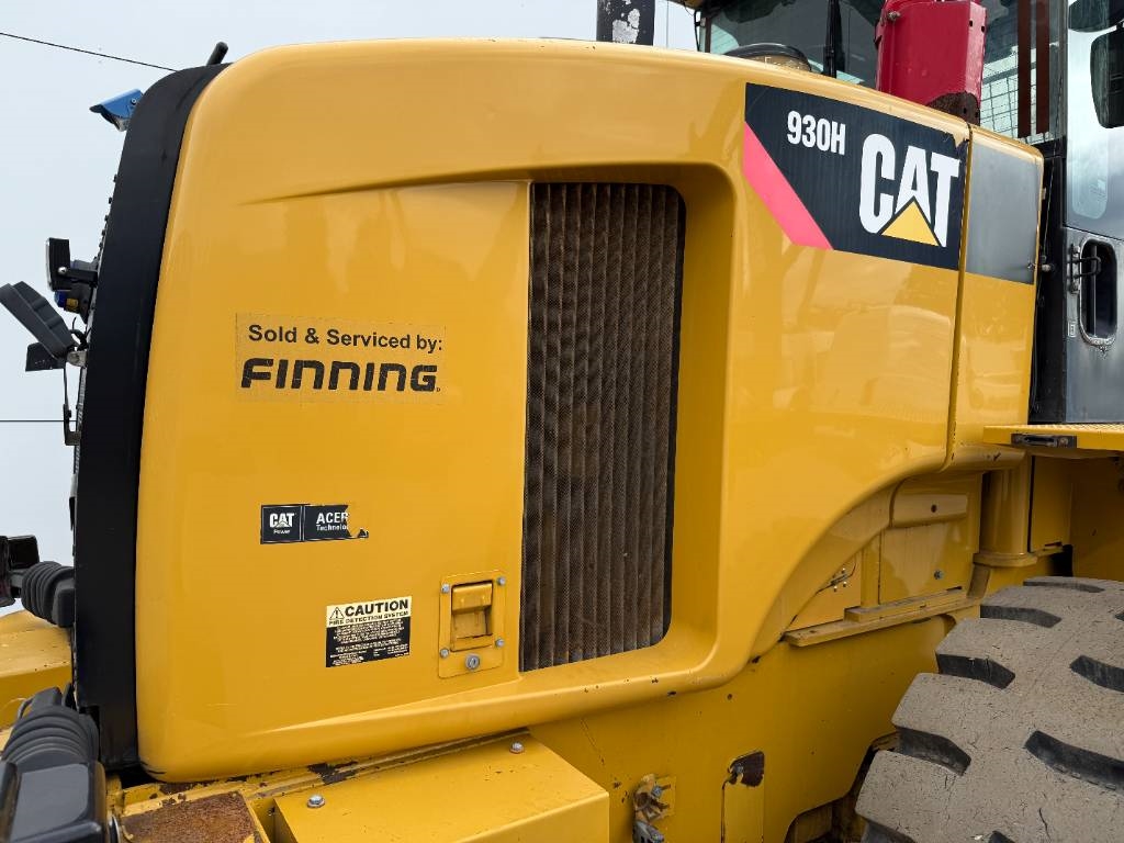 CAT 930H - New Tires / High-tip Bucket / Auto Greasing