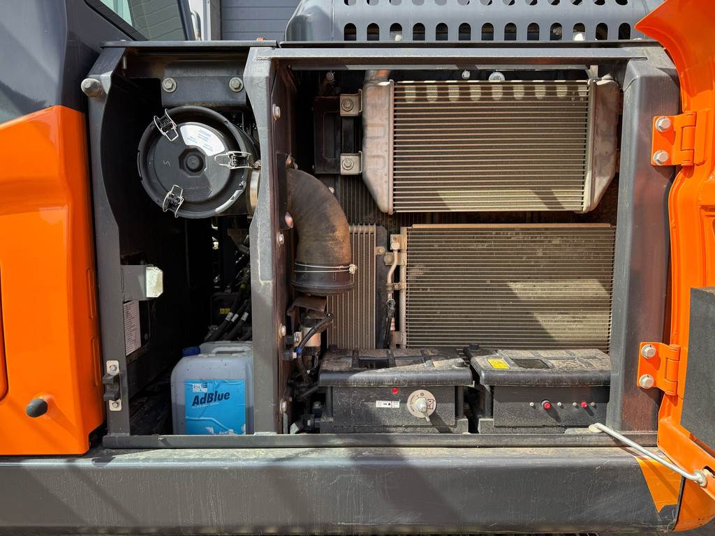 Doosan DX140LC-5 - CE / Verachtert CW30 - GP edge bucket
