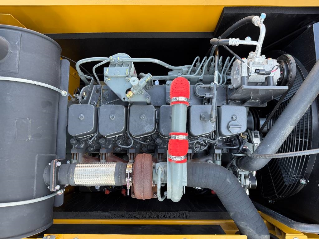 XCMG XE215i-KLC - Cummins Engine / New / Unused / 2025