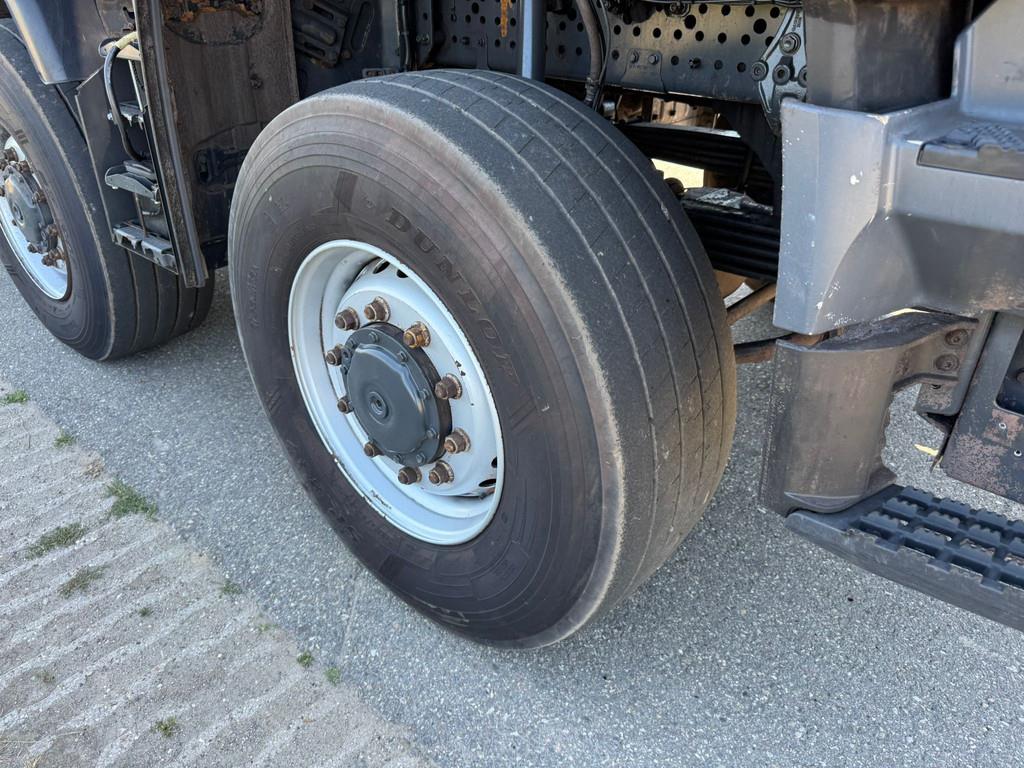 Mercedes-Benz Arocs 4848 8x8 tipper